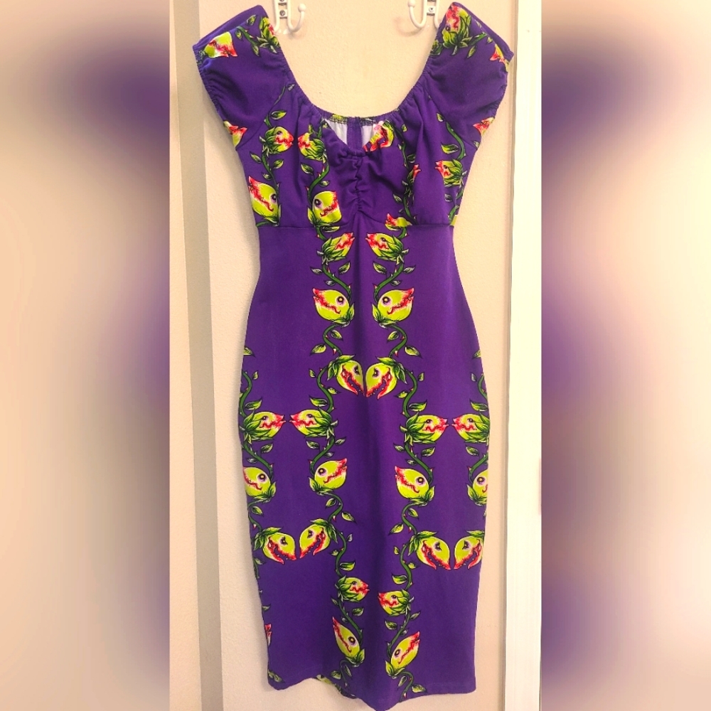 RARE UNICORN Pinup girl Couture Venus Flytrap Natalie DRESS medium